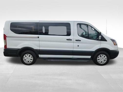 2019 Ford Transit-150 XL