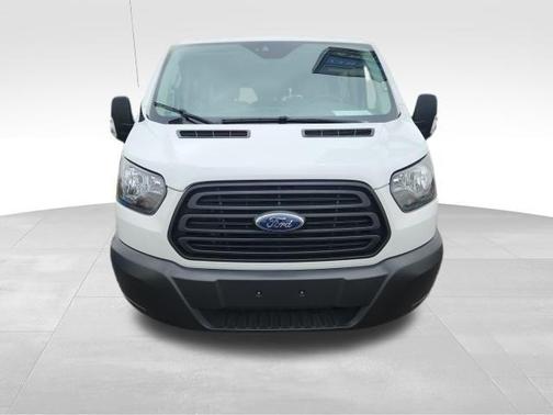 2019 Ford Transit-150 XL