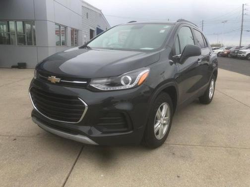 Photo 3 of 23 of 2019 Chevrolet Trax LT