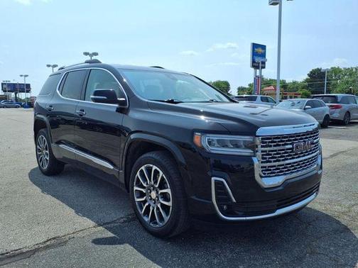 2020 GMC Acadia Denali