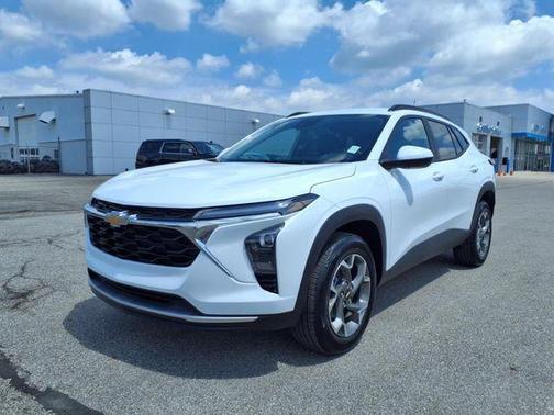 2025 Chevrolet Trax LT