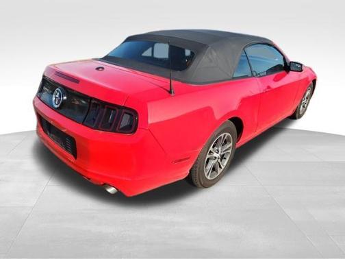 2014 Ford Mustang V6 Premium