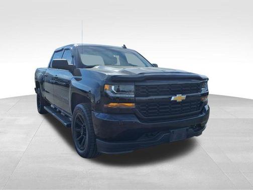 2018 Chevrolet Silverado 1500 Custom