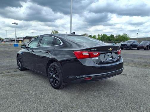 2025 Chevrolet Malibu LT