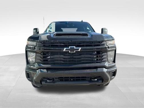 2025 Chevrolet Silverado 2500 Custom