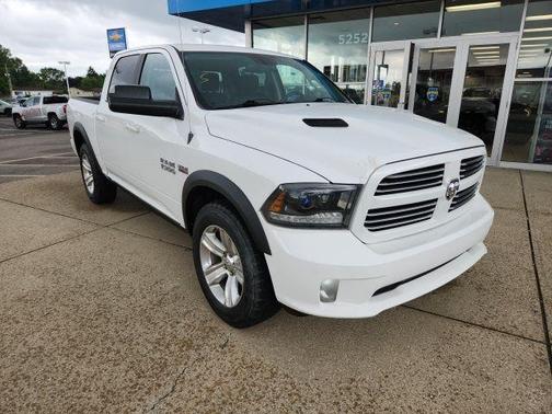 2015 RAM 1500 Sport