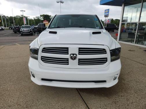 2015 RAM 1500 Sport