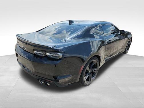 2021 Chevrolet Camaro LT1