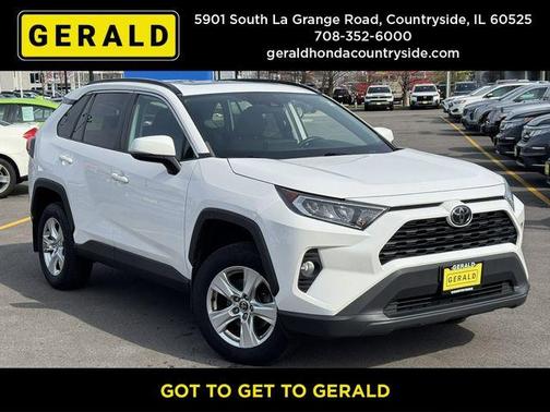 2020 Toyota RAV4 XLE