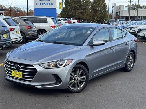 2017 Hyundai ELANTRA SE