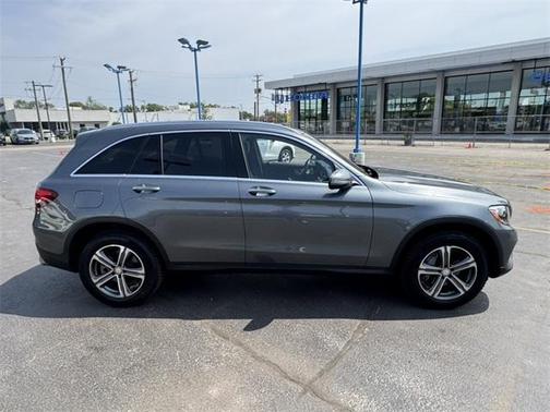 2016 Mercedes-Benz GLC-Class GLC 300 4MATIC