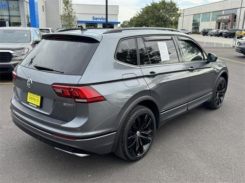 2020 Volkswagen Tiguan 2.0T SE R-Line Black