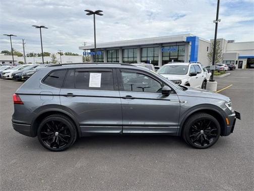 2020 Volkswagen Tiguan 2.0T SE R-Line Black