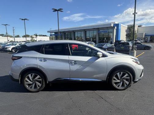 Brilliant Silver Metallic 2020 Nissan Murano SL