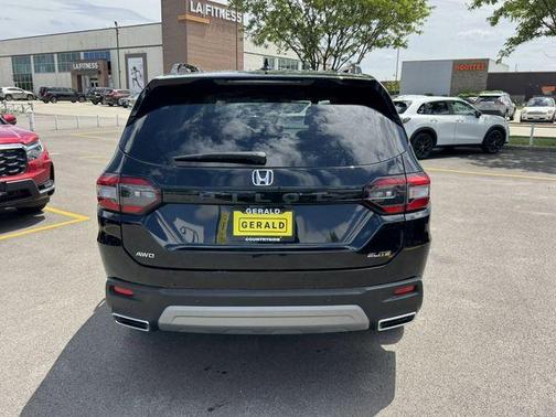 Black 2024 Honda Pilot Elite