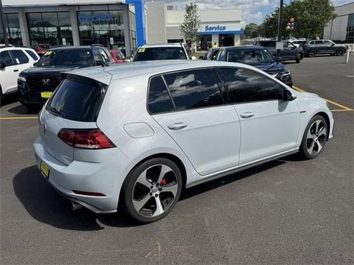 2018 Volkswagen Golf GTI 2.0T S 4-Door