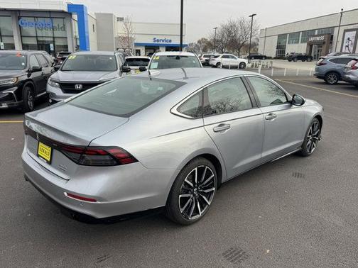 2024 Honda Accord Hybrid Touring