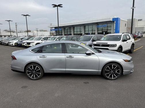 2024 Honda Accord Hybrid Touring