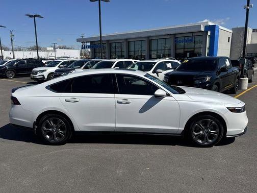 Platinum White Pearl 2023 Honda Accord EX