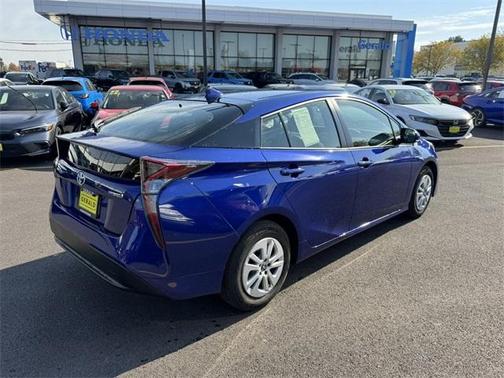 2016 Toyota Prius Two