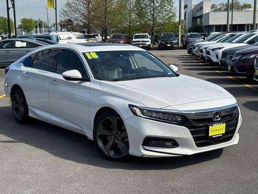 Platinum White Pearl 2018 Honda Accord Touring 2.0T