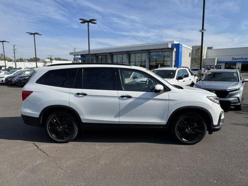2022 Honda Pilot Touring 7-Passenger