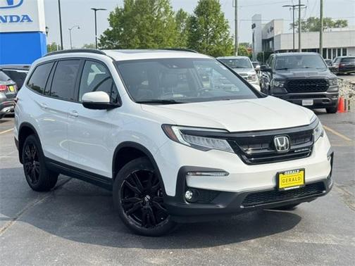2022 Honda Pilot Black Edition