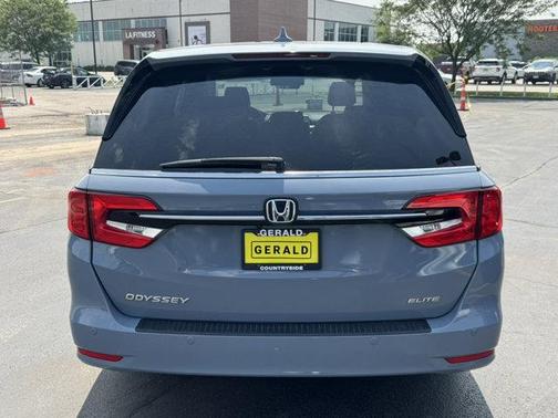2023 Honda Odyssey Elite
