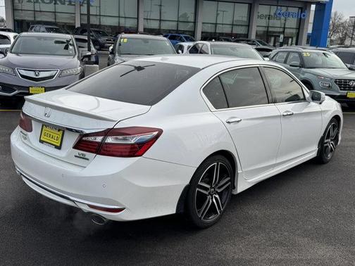 2016 Honda Accord Touring