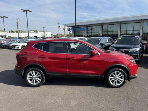 2017 Nissan Rogue Sport SV
