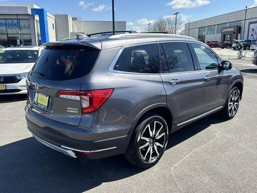 Gray 2019 Honda Pilot Touring 7-Passenger
