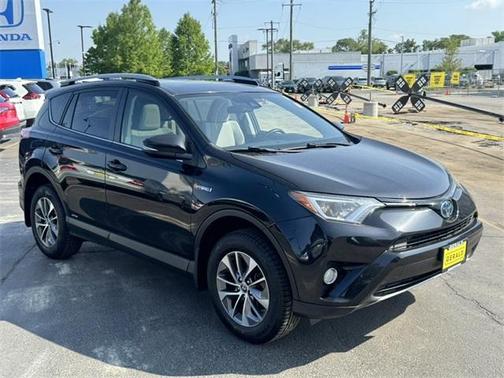 2018 Toyota RAV4 Hybrid XLE