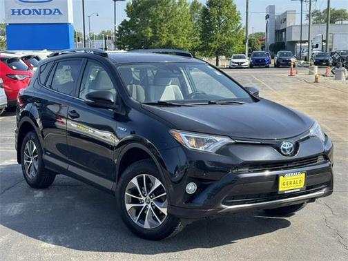 2018 Toyota RAV4 Hybrid XLE