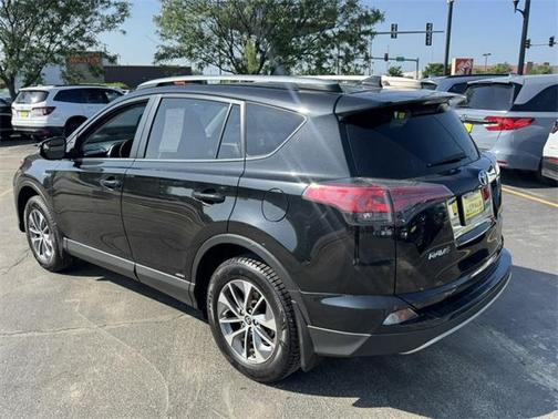 2018 Toyota RAV4 Hybrid XLE