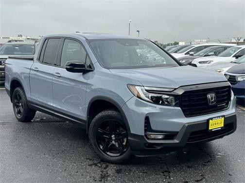 2022 Honda Ridgeline Black Edition
