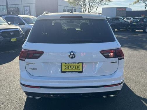 2021 Volkswagen Tiguan 2.0T SE R-Line Black