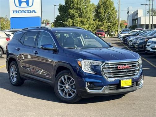 2022 GMC Terrain SLT