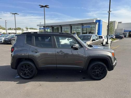 2018 Jeep Renegade Trailhawk