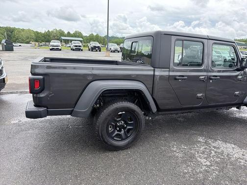 Granite Crystal Metallic Clearcoat 2024 Jeep Gladiator Sport