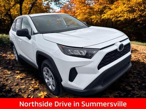 2022 Toyota RAV4 LE