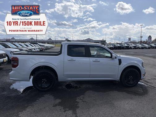 Space White Metallic 2026 Ford Maverick Lobo Standard