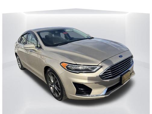 2019 Ford Fusion SEL