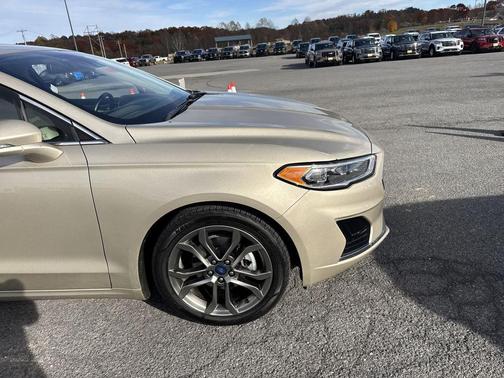 2019 Ford Fusion SEL