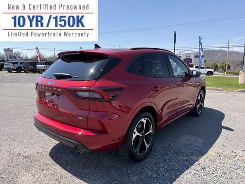 2025 Ford Escape ST-Line Elite