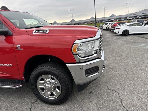 2021 RAM 2500 Big Horn Crew Cab 4x4 6'4' Box