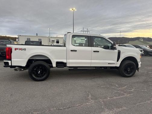 Oxford White 2026 Ford F-250 XL