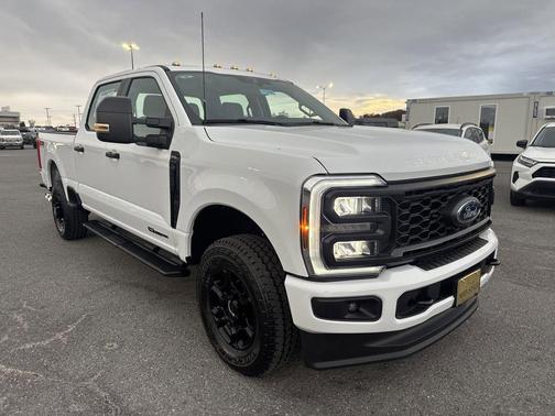 Oxford White 2026 Ford F-250 XL
