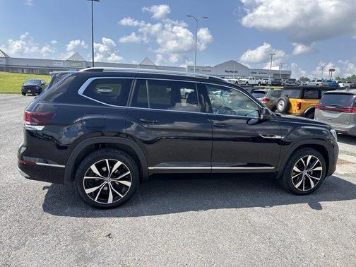 2024 Volkswagen Atlas 2.0T SEL Premium R-Line 4MOTION