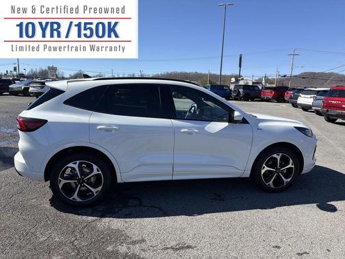 2023 Ford Escape ST-Line Elite