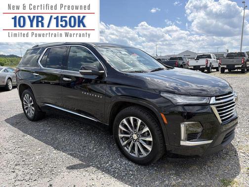 Mosaic Black Metallic 2023 Chevrolet Traverse Premier